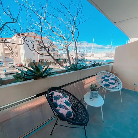 Superbe T2 Au Calme Avec Balcon Sur La Marina - 10 *